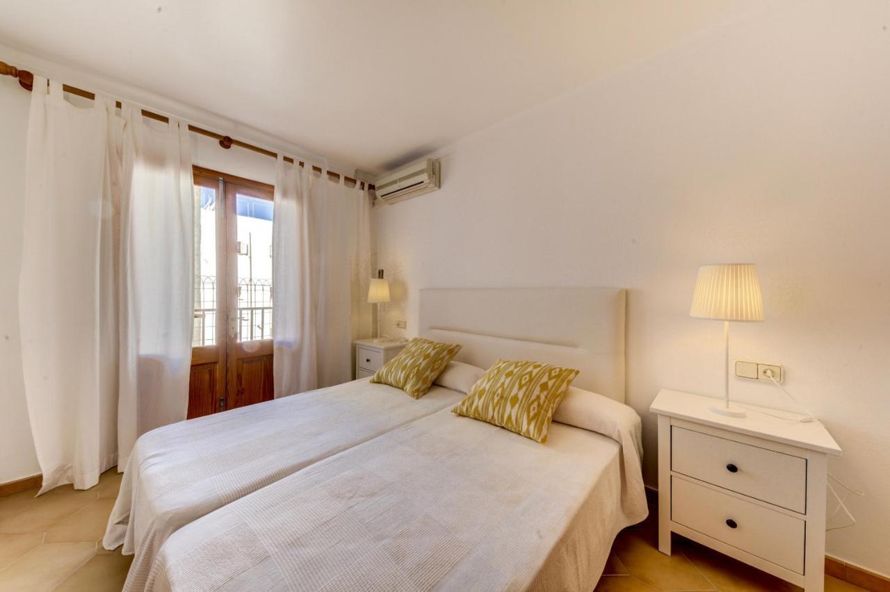 Beachfront Apartment Simar By Sealand Villas Port de Pollenca Bagian luar foto