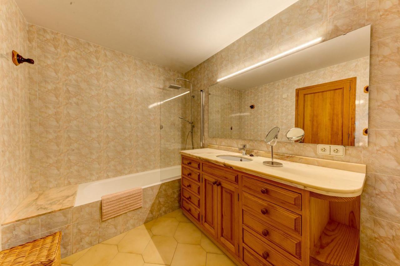 Beachfront Apartment Simar By Sealand Villas Port de Pollenca Bagian luar foto